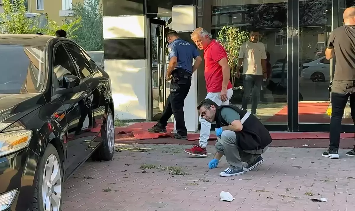 Niğde’de Silahlı Saldırı: 8 Yaşındaki Ege Ağır Yaralandı nigdede silahli saldiri 8 yasindaki ege agir yaralandi iKN5yF7F