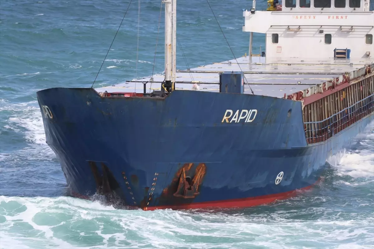 kandirada gemiden 7 kisi tahliye edildi mSAkMq8B