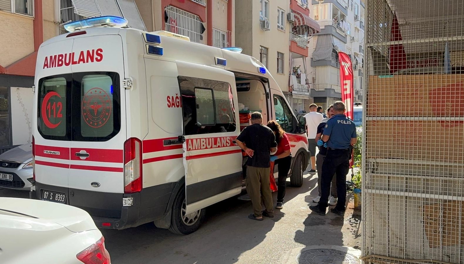 antalyadakomsu kavgasi kanli bitti jQmOeQBT