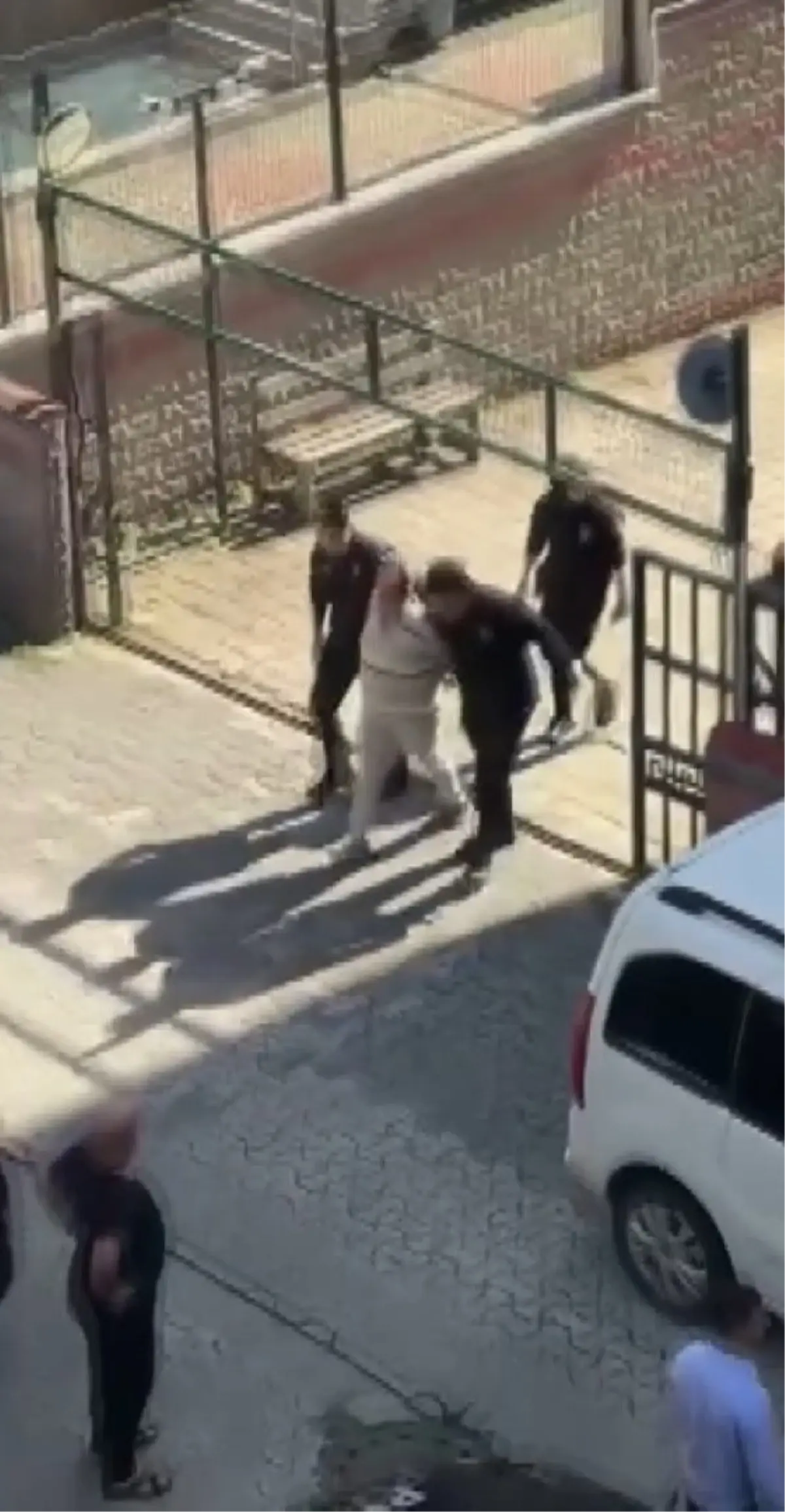 atasehirde bicakli kavga bir olu iV1wASGb