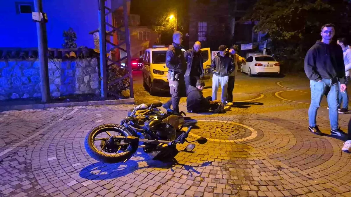 bartinda polisin takibinden kacmaya calisan motosiklet surucusu kaza yapti HnZAD15e.jpg