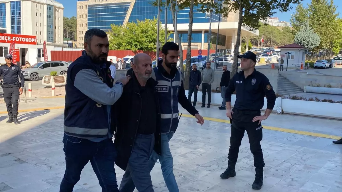 gazeteciye saldiran sahis tutuklandi vMEge9xu.jpg