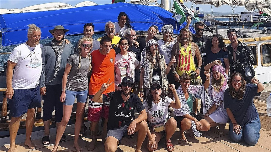 israil alikoydugu aktivistlerden 29unu ispanyaya gonderdi cAgnA3j1